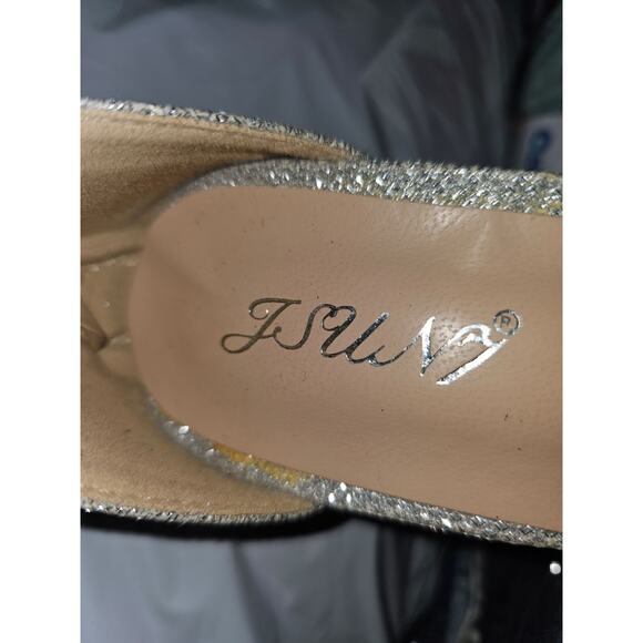 Women 7.5 Silver Lamé Gold Stringy Ankle Strap Stilletto Heel Open Toe Sandals - Picture 8 of 8